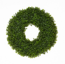  UV Protected Round Boxwood Wreath 20"