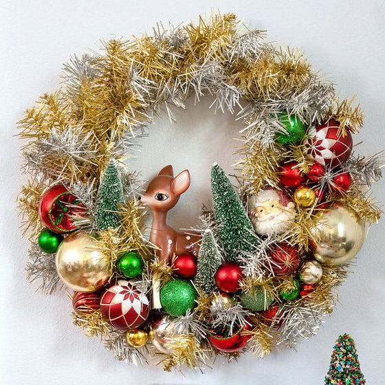 Retro Tinsel Wreath 24" Round