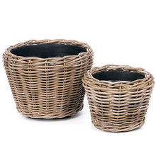  Round Rattan Planters w/ Plastic Liners 2 Sizes